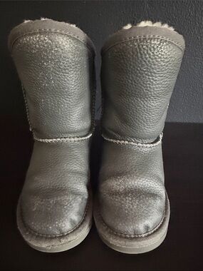 Australian lux collection toddler boots size 11